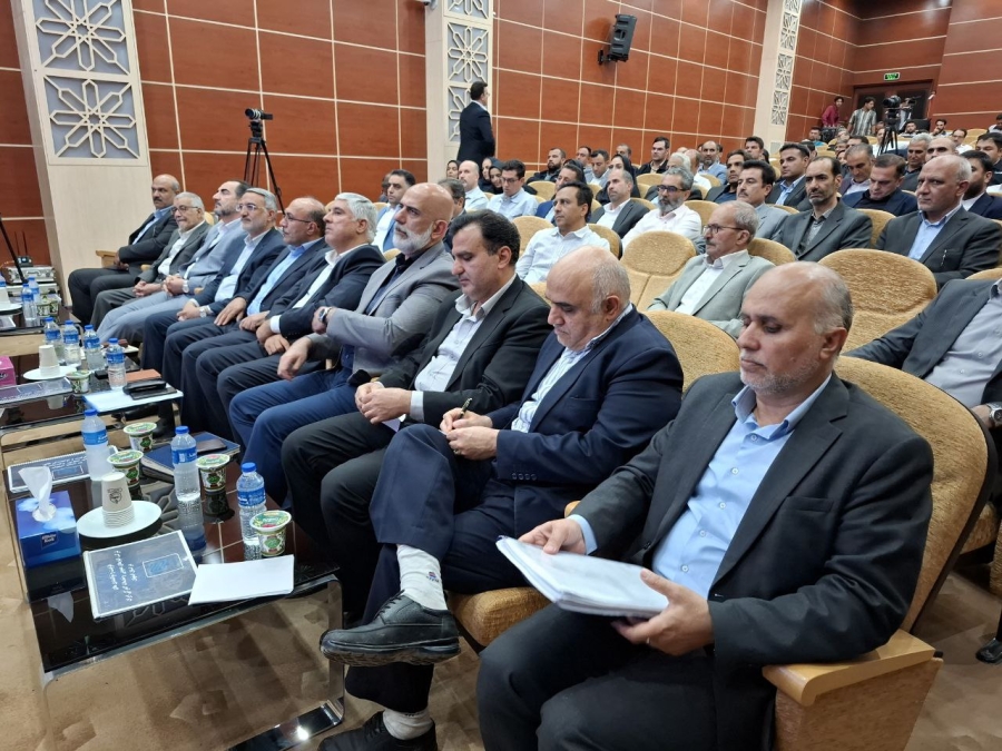 افتتاح انبارهای عمومی و خدمات گمرکی واردات کاشان؛ تحقق رویای دو دههای فعالان اقتصادی