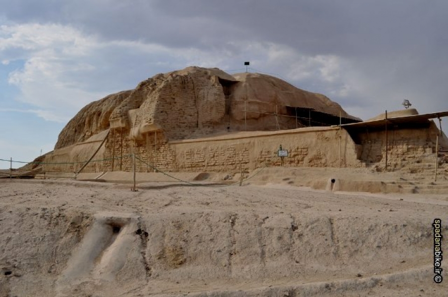 تپه های سیلک