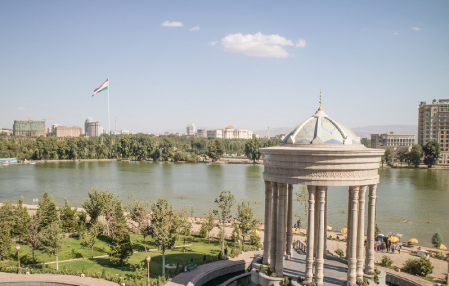 همایش بین المللی سرمایه گذاری دوشنبه اینوست